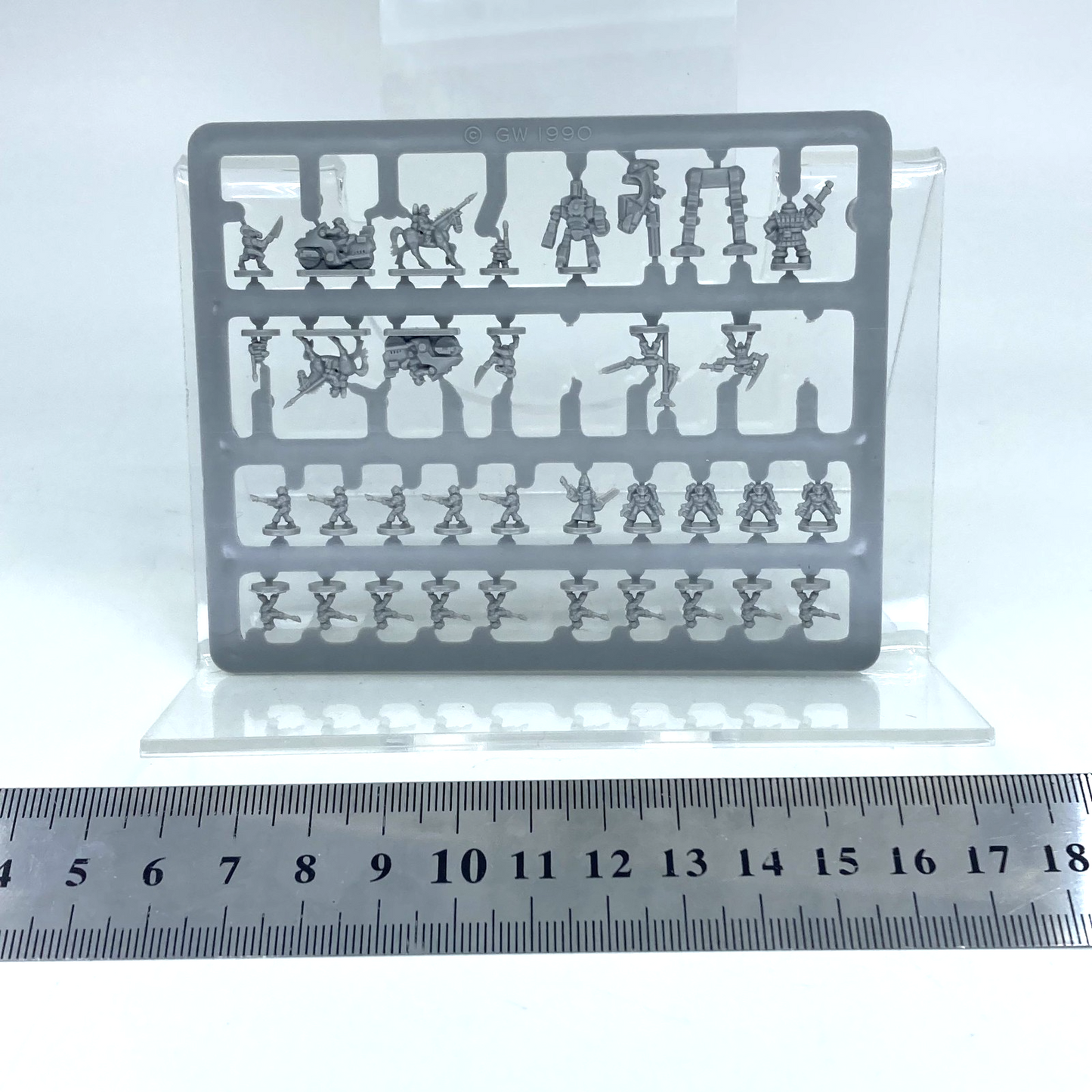 8b057309-4c43-4eca-915d-3751bc8dc330