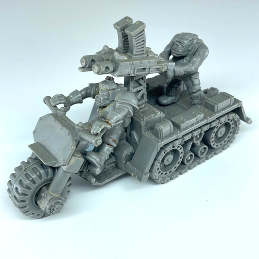 8bda87f4-f0e9-4b2d-ba8b-9e84a9272d72