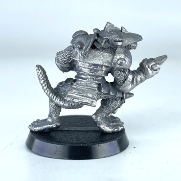 8c146551-f06f-41f2-8e6d-703b375186de