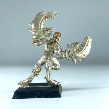 8c85f3dc-55f2-48ea-bd15-029fa4b8f77c