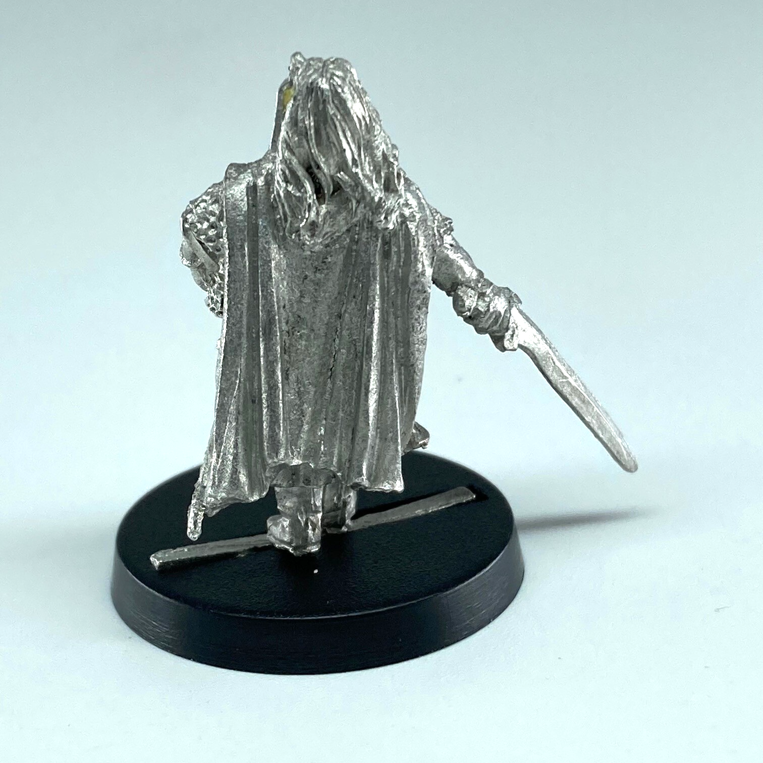 8ed51e99-7aa8-40ee-868a-405207a15c95