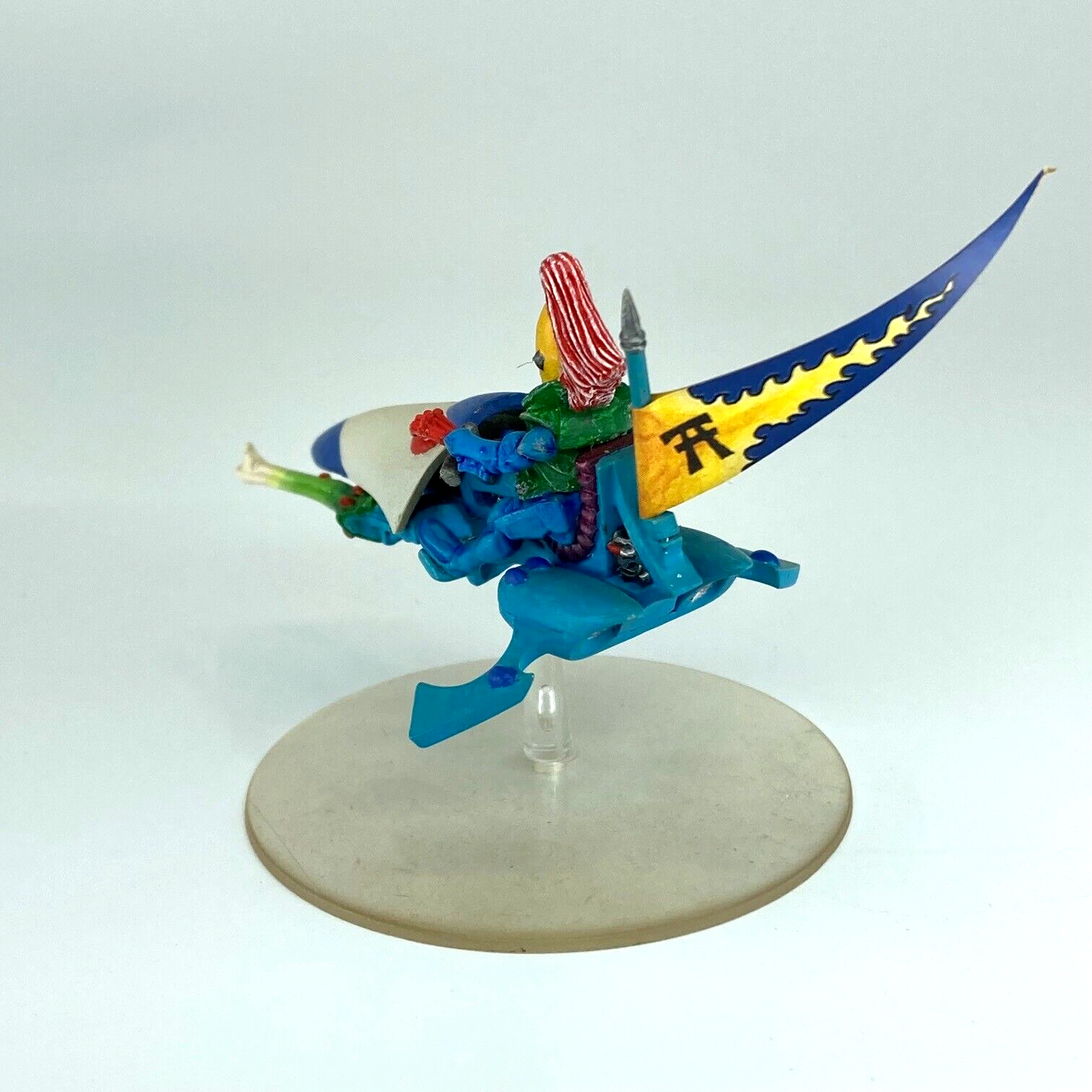 8fd2b592-0877-4e63-a92b-4a9ef3409376