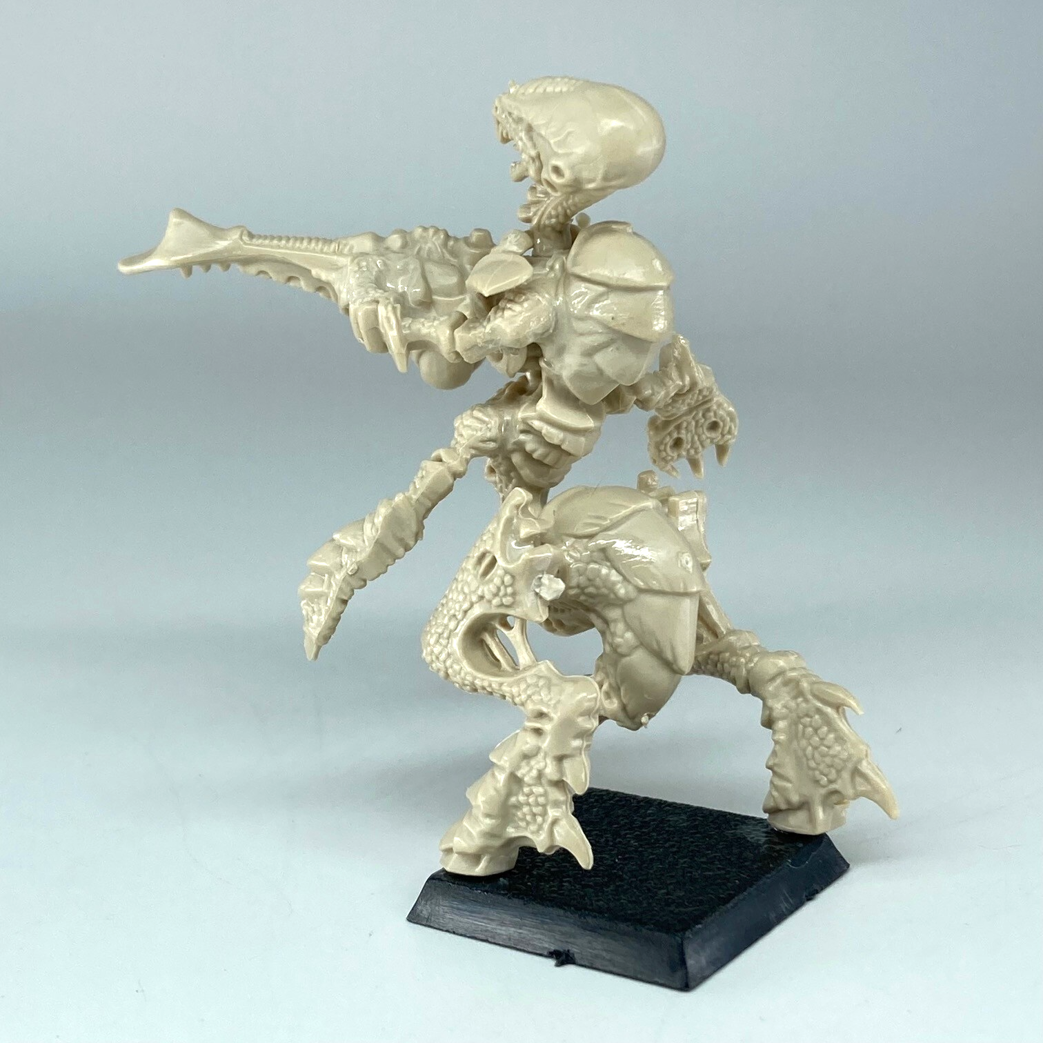 9069efb1-a9b7-4eb1-8fa8-e44ab28b6f61