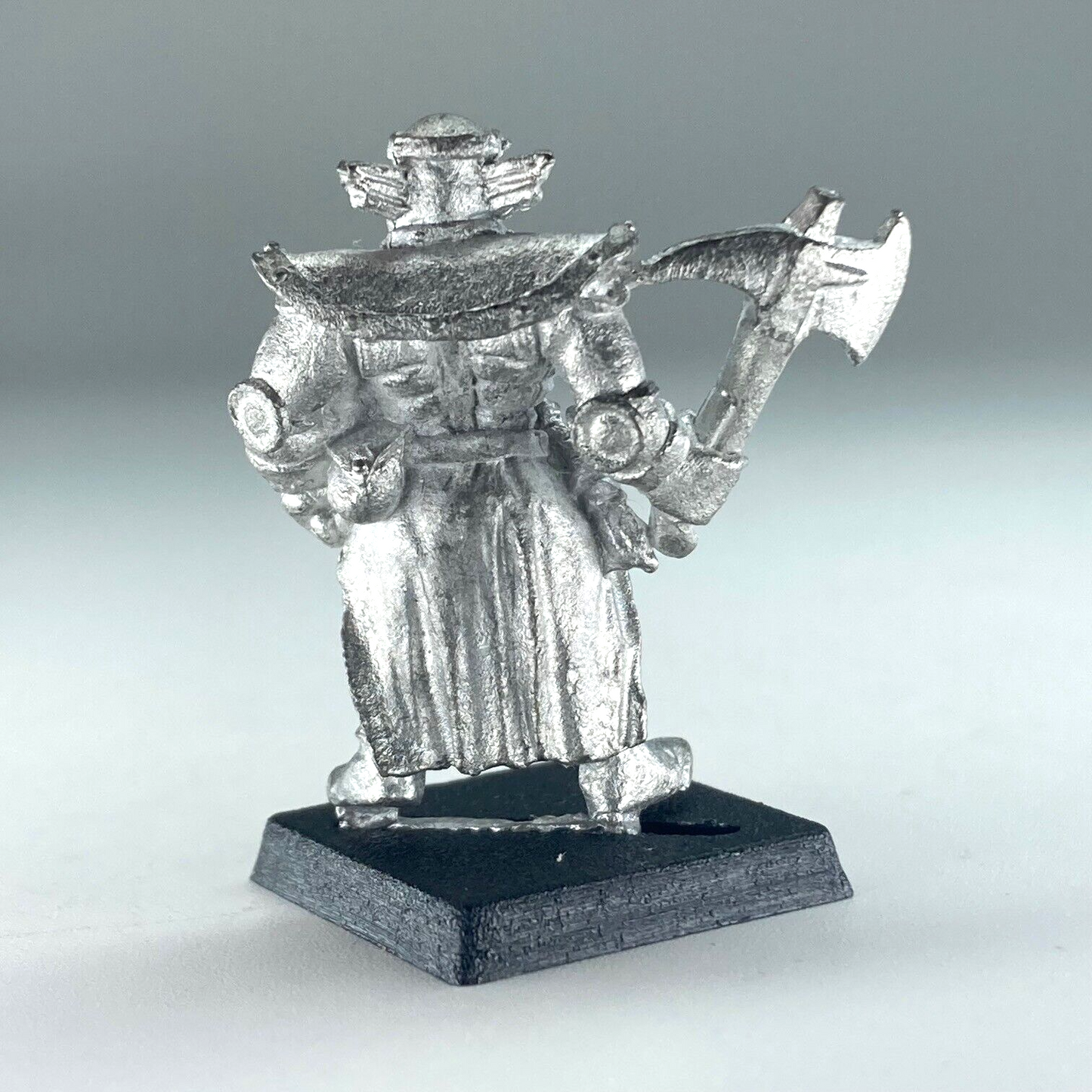 9090e679-9671-409e-bdae-9ea344eccda8