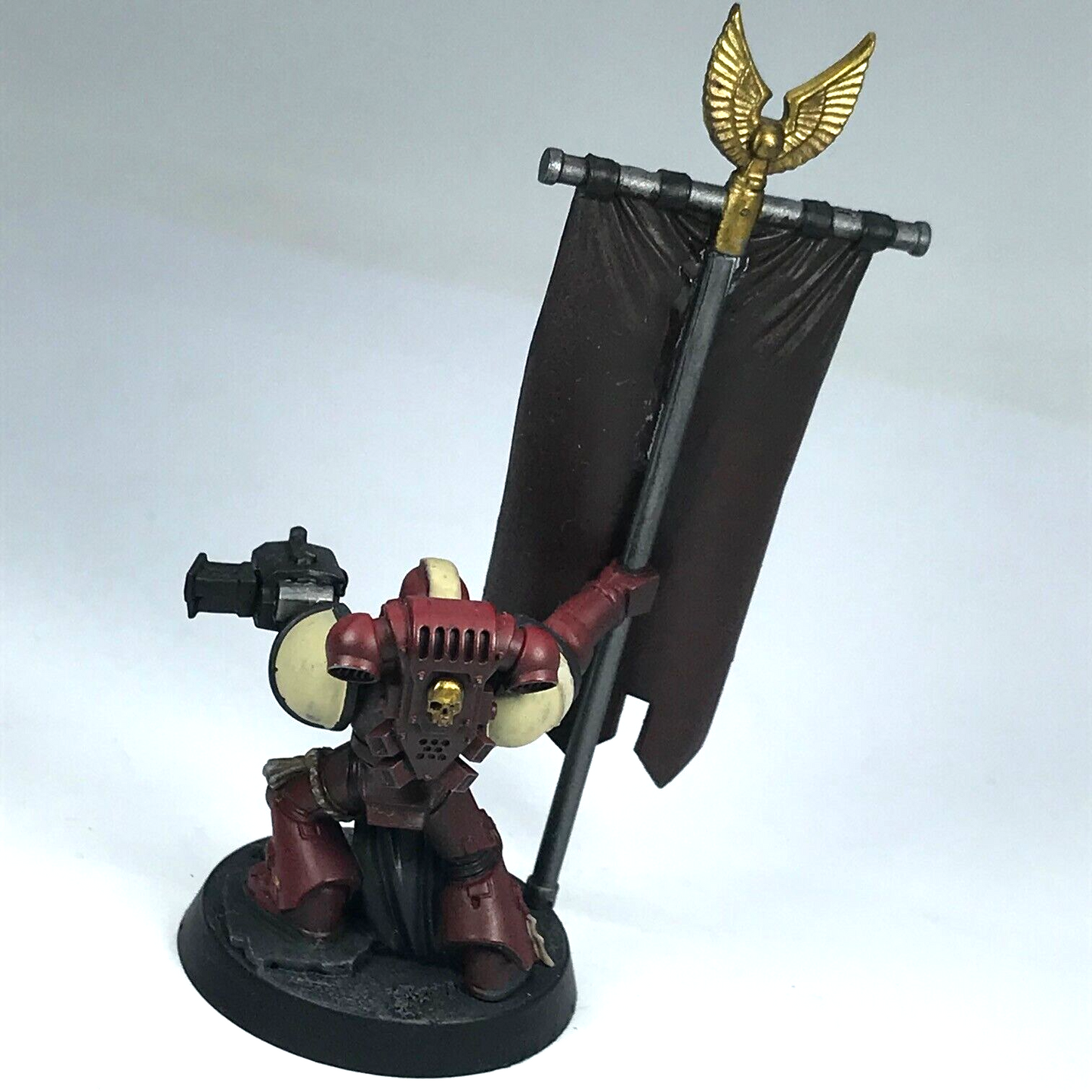 Space Marine Army Command Standard Bearer - Painted - Warhammer 40K C751