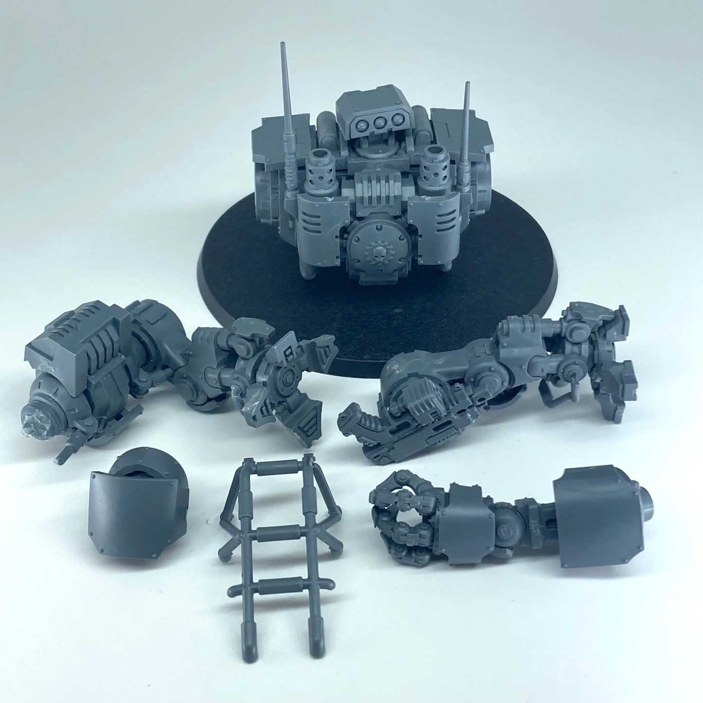 Invictor Tactical Warsuit - Space Marines - Missing Parts - Warhammer 40K C5228