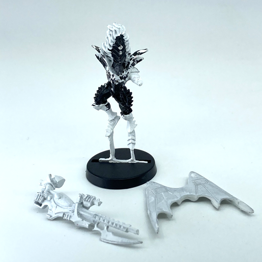 94d8059f-7546-4e4f-9380-b49cc39aed9b