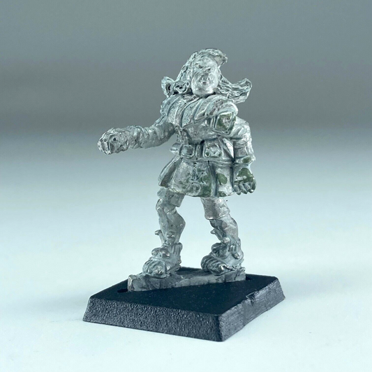 Melda Dreepe Perp - Judge Dredd Civilian - Games Workshop Metal Miniature X13909