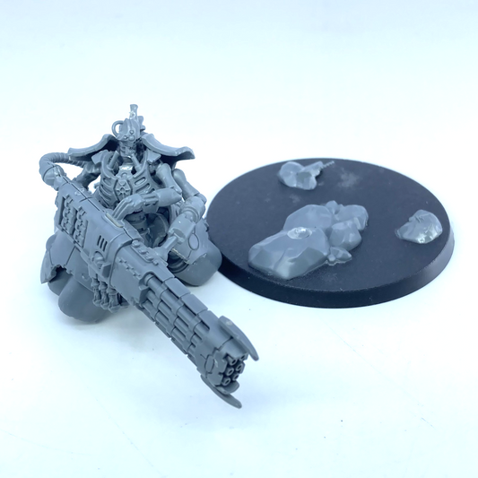 9a5d1b78-58ee-42d2-bd33-63c9f9ef90b1