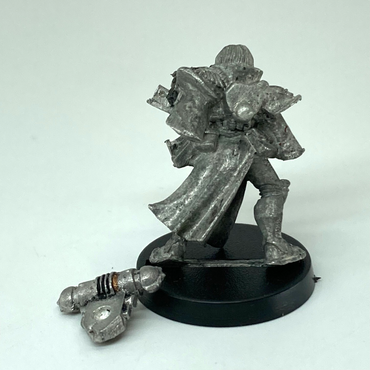 9ee6300c-534b-43be-ae48-58982d96f942