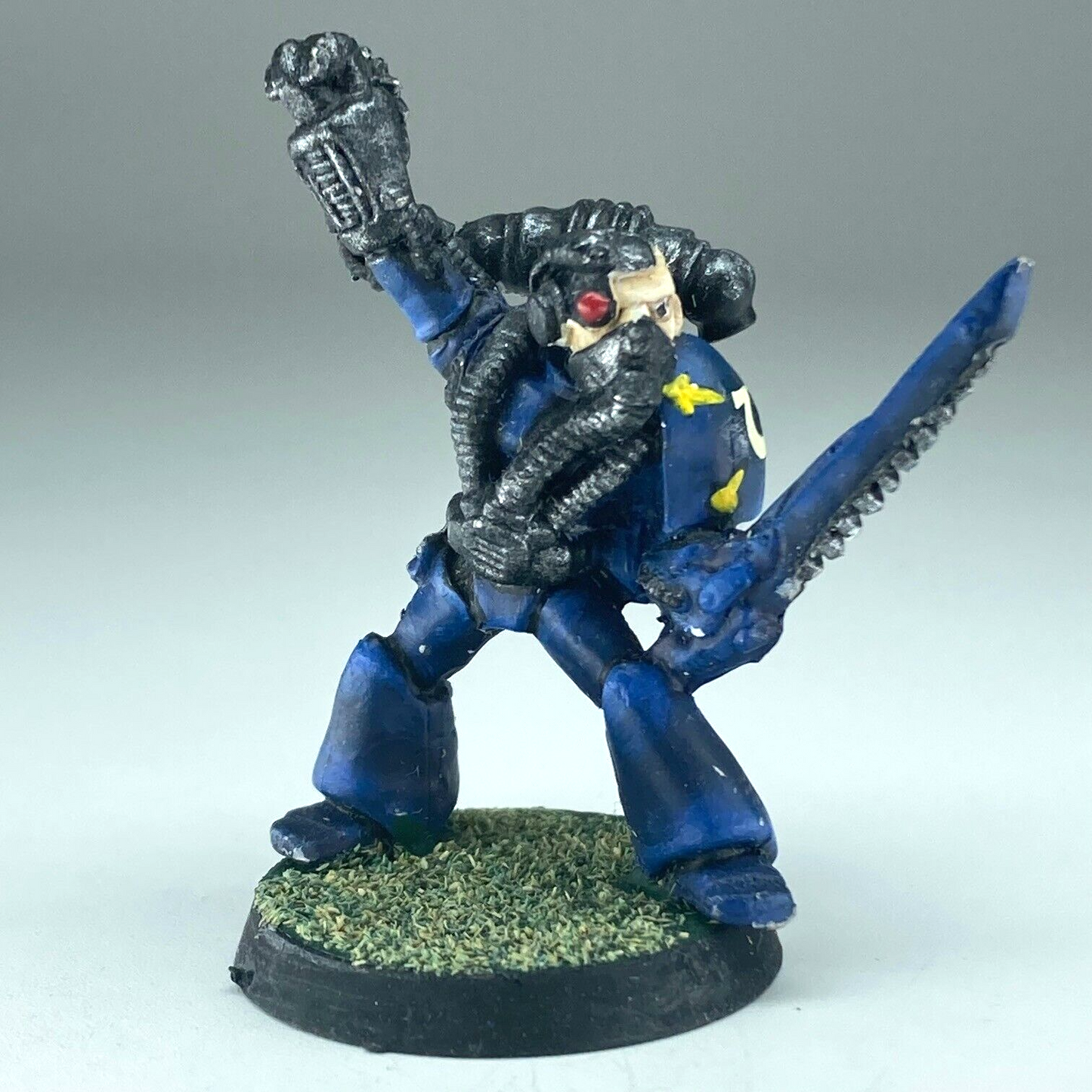 Ultramarine Space Marine Sergeant - Rogue Trader - Painted Warhammer 40K X9094
