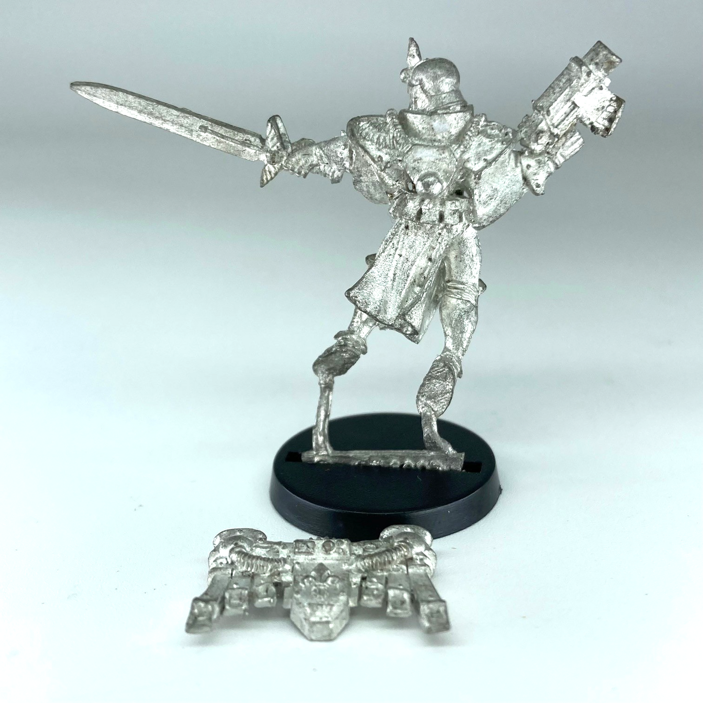 a1eb0c79-9f92-4ded-8eb8-3f45355e5055