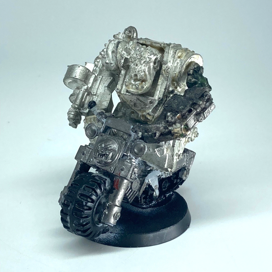 a5260a6a-4c98-417e-92d6-7428047fe7a3