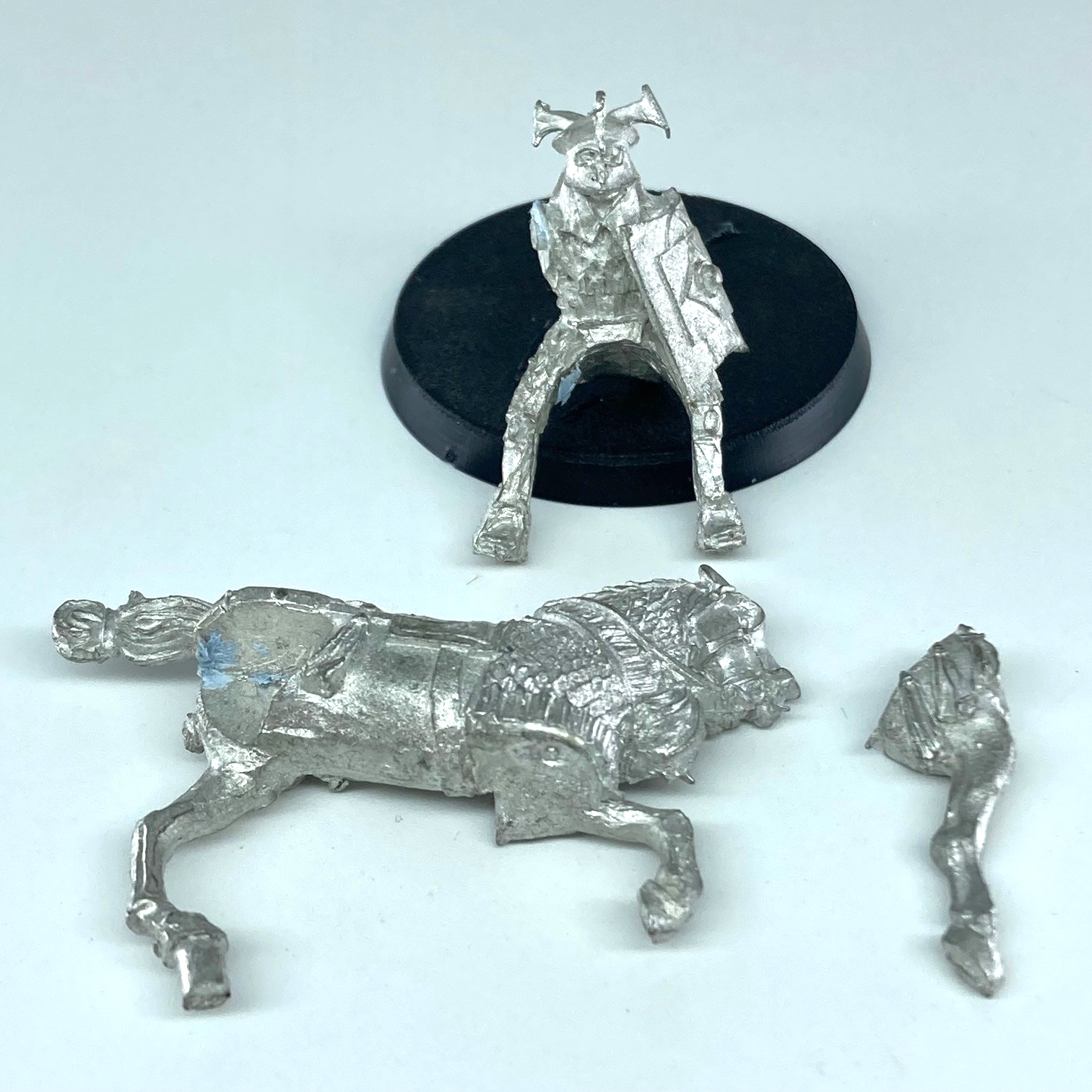 a7b444ad-744a-44a7-8728-e33046276ef7