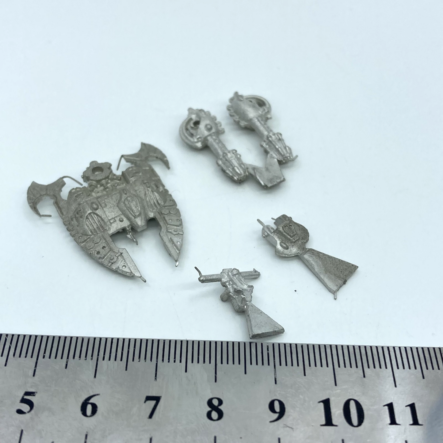 a7e13a72-ab94-4de9-93b2-123d2bbeb869