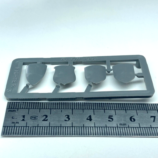 Classic Fighters Shields 1992 Parts & Kitbash Citadel Warhammer Fantasy X13992