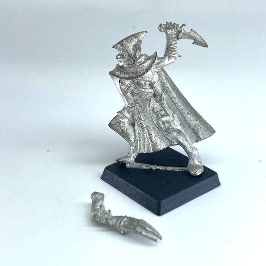 a9c27490-d301-496e-bc72-f04404e809b1