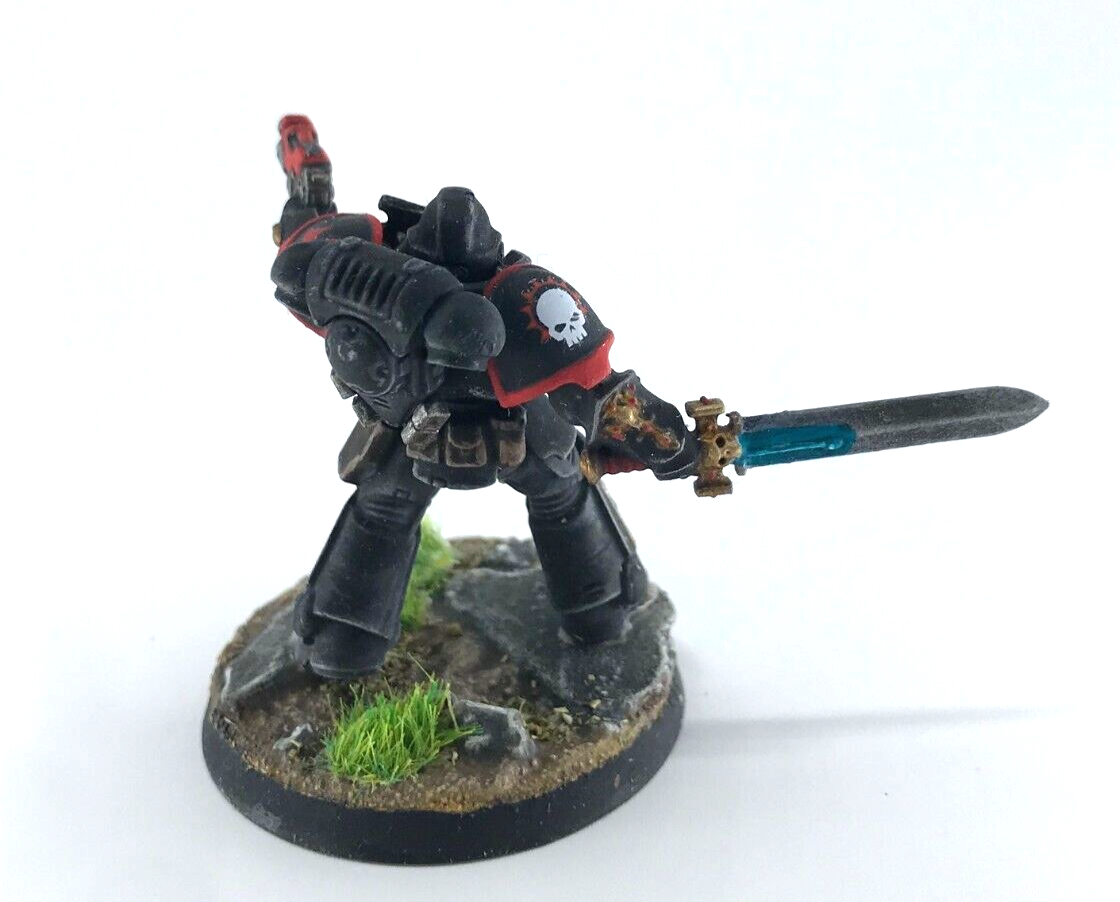 Black Templars Lieutenant - Space Marines Warhammer 40K Games Workshop C193
