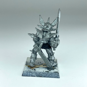 afb7febb-8d65-4c0b-a5a8-63ad3af81636