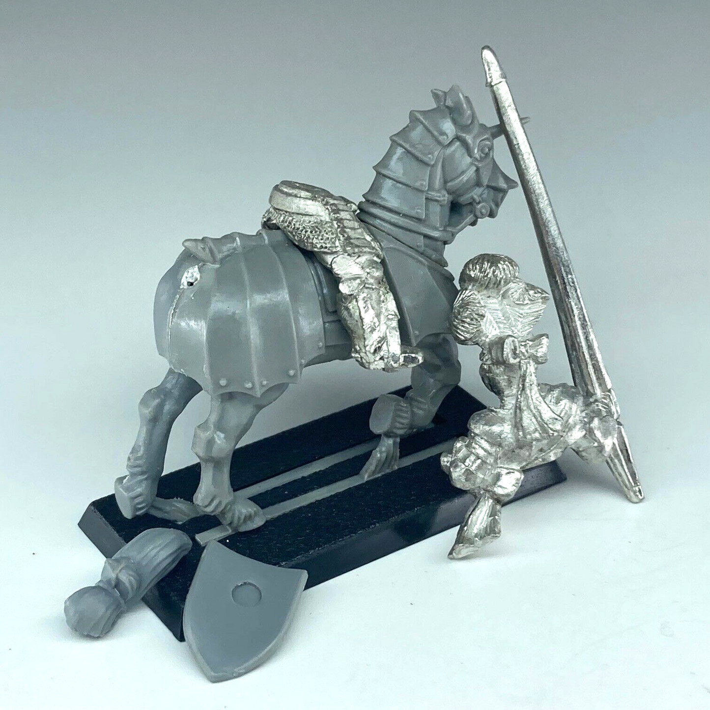 b16f9c3a-6569-46d5-a4d4-e27e5943b2ac