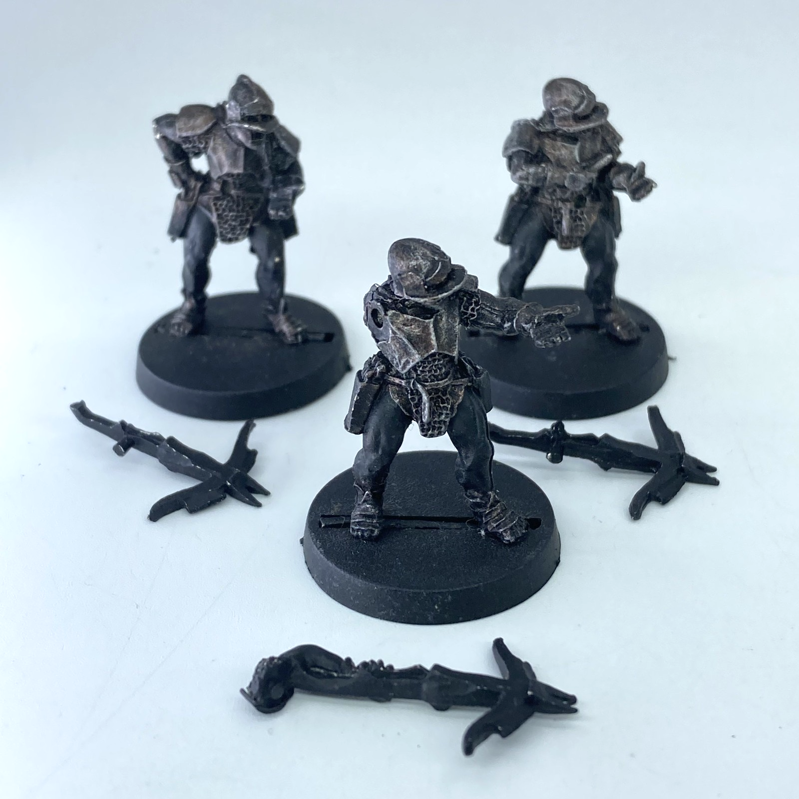 Uruk Hai with Crossbow - Isengard - Warhammer / Lord of the Rings Meta