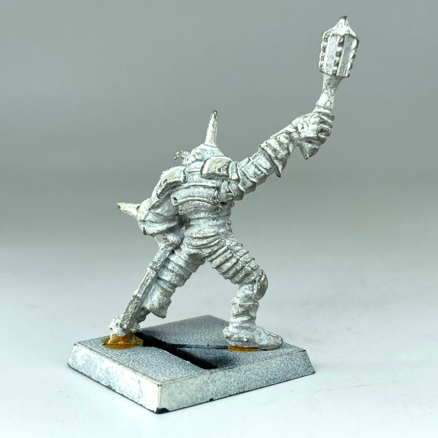 b56a1914-07bf-4c7b-9d1c-7dc5e6bfce2f