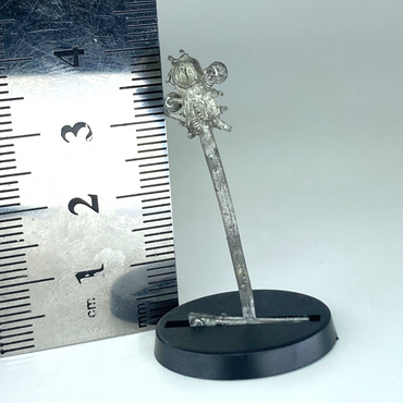 b5b0e948-a795-49aa-b603-f368038b8b8c