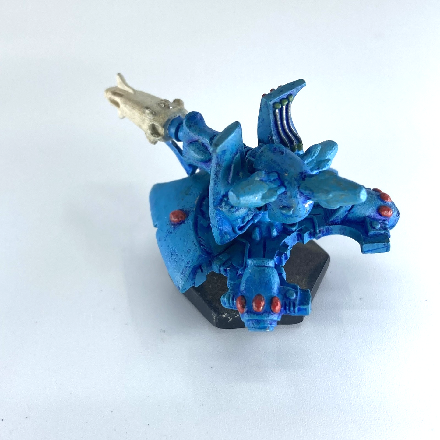 b6a0ee22-afe7-40d4-8878-7d0e11746687