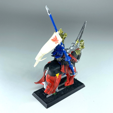 b7ed6f87-6296-4a31-a313-4bdb7c45deeb