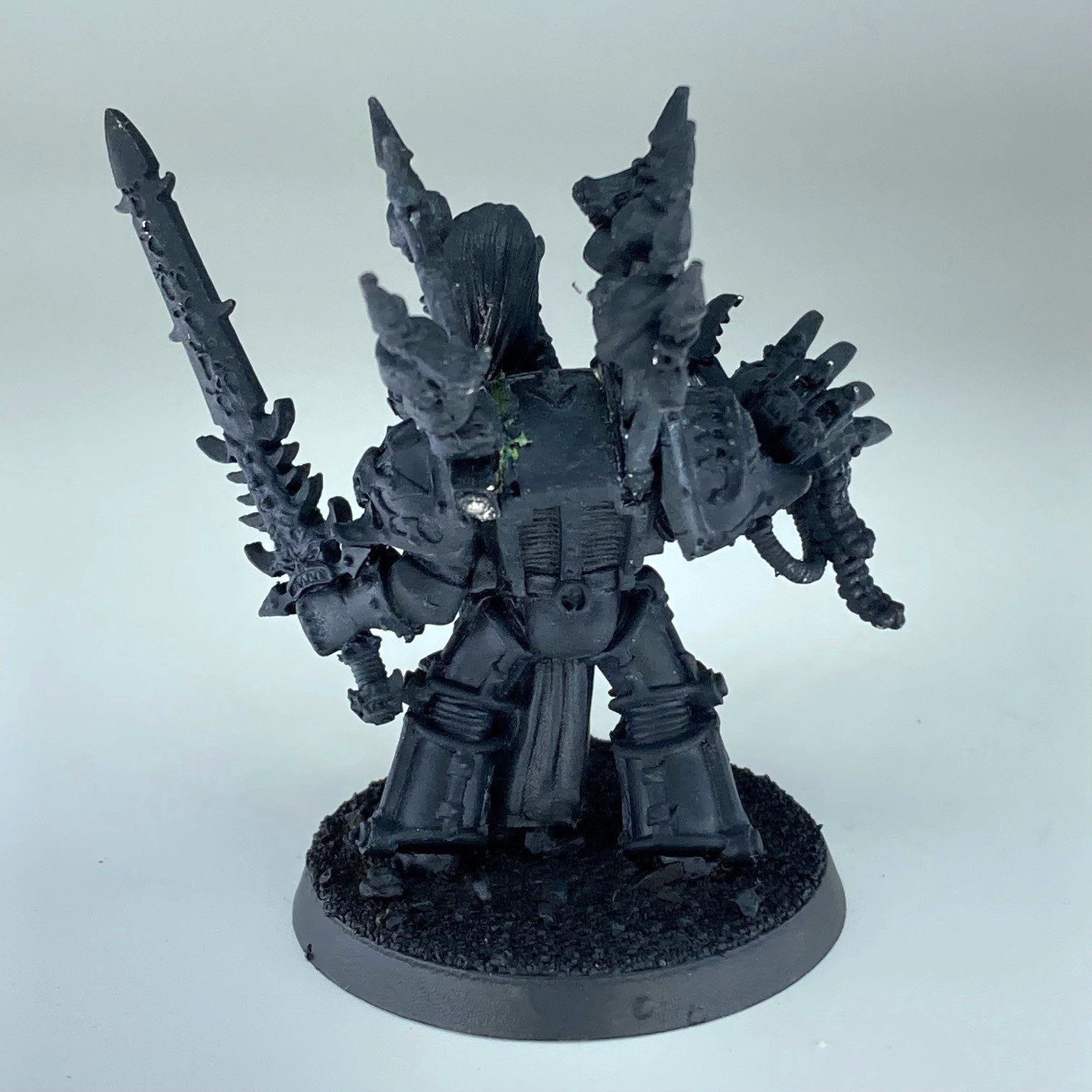 b8161fb9-25bf-4309-8367-3c0976b8b838