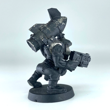 b9c24fc5-4b45-4888-820a-e9e7f4e219e1