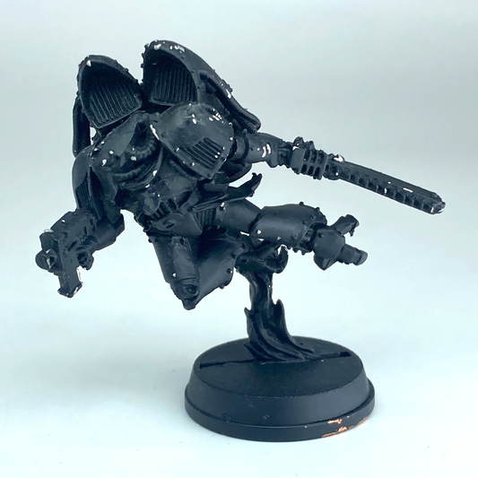 b9de8988-fb85-4558-b938-5db8fd7f1c95