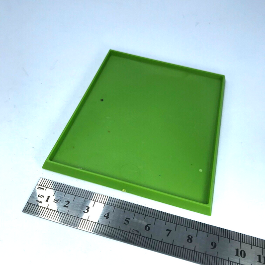 Classic Model Movement Tray - Scale Shown - Warhammer Fantasy MT117