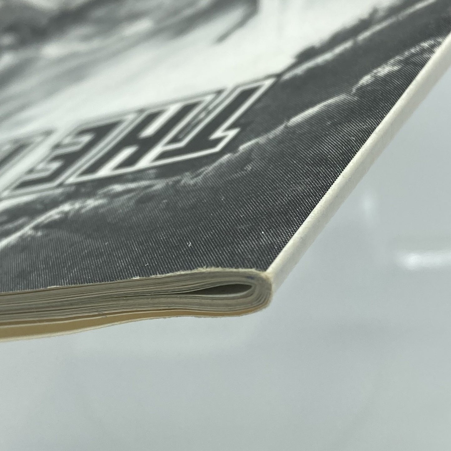 c115b3fe-f927-44c0-9c41-25a718c9e673