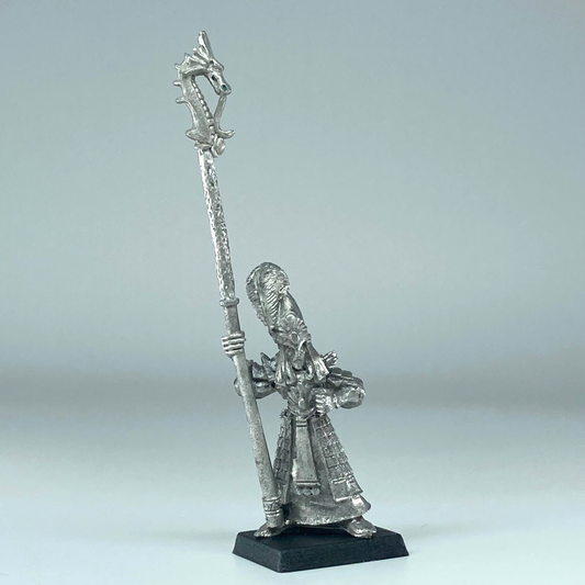 Lothern Sea Guard Standard Bearer - High Elves - Warhammer Fantasy Metal X16639