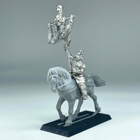 Kislev Ungol Standard Bearer - Warhammer Fantasy Part Metal Part Plastic X13571
