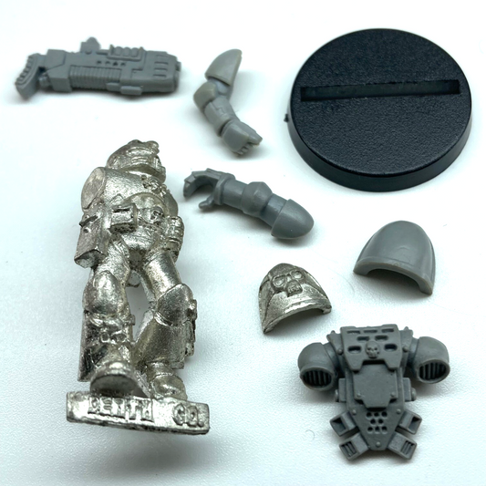 c6b99209-0b8b-42c0-808c-f3a0c1ed0a5f