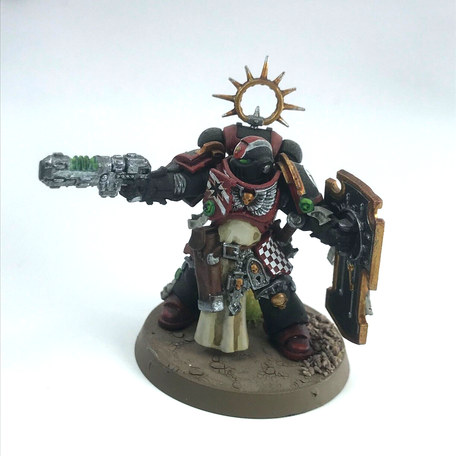 warhammer 40k dark angels Lieutenant With Storm Shield warhammer 40k dark angels Lieutenant With Storm Shield