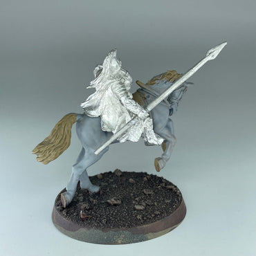 cdae428c-61cd-4eb5-b1b4-693181c02a8a