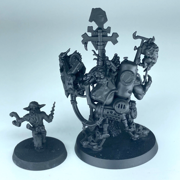 Beast Snagga Painboss & Grot - Orks - Games Workshop Warhammer 40K C5618