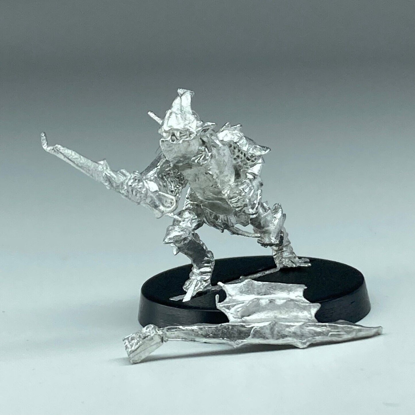 Goblin Warrior - Moria Goblins - Games Workshop / Lord of the Rings Metal X9823