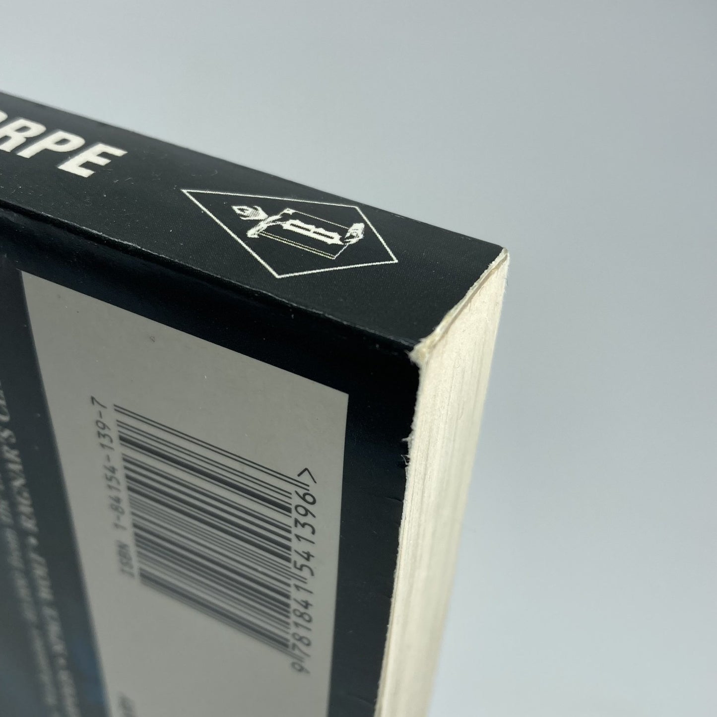 d2a5574f-8b65-49d8-84b0-b51d6b5889d7