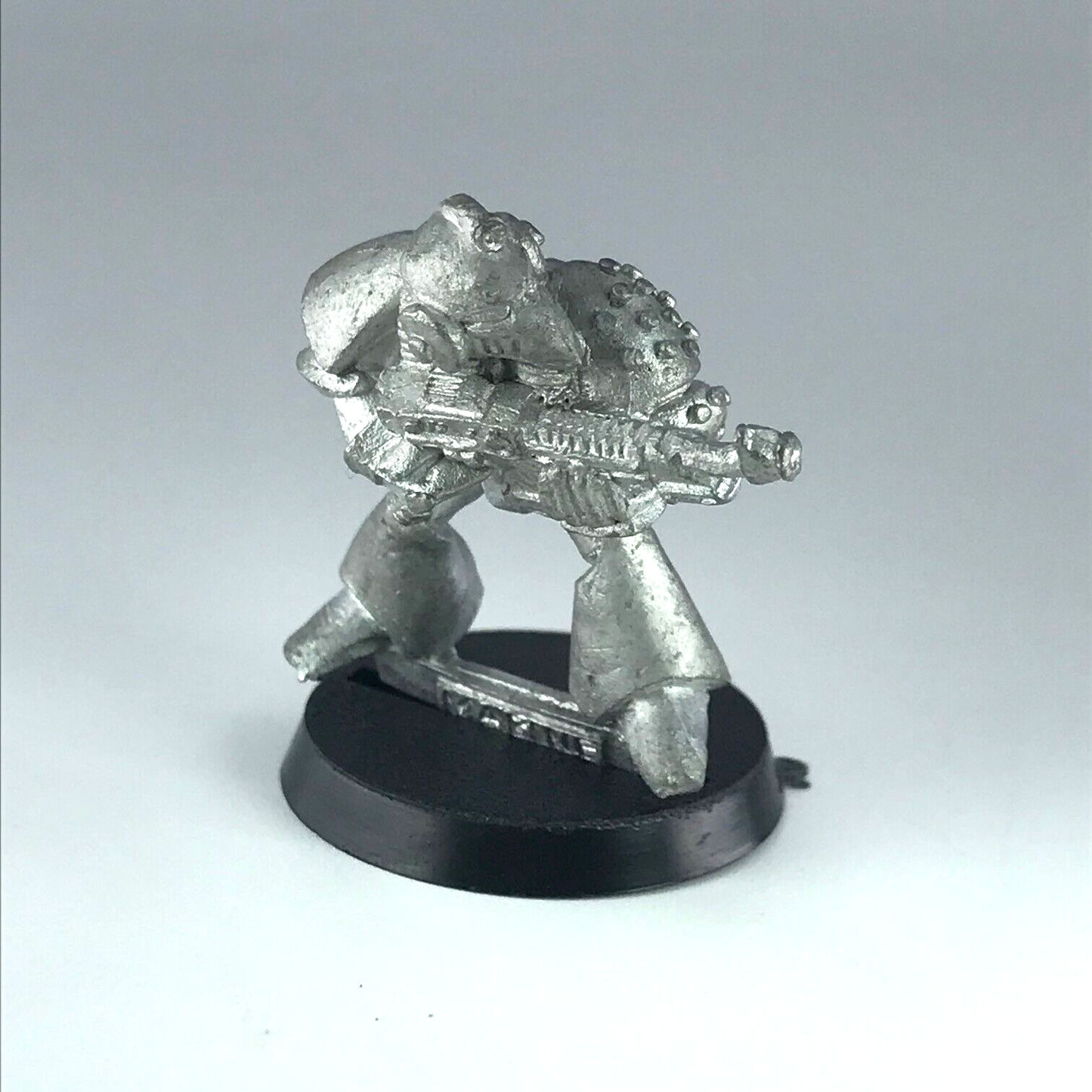 Space Marine Trooper Dated 1987 Rogue Trader Warhammer 40K Classic Metal X7051