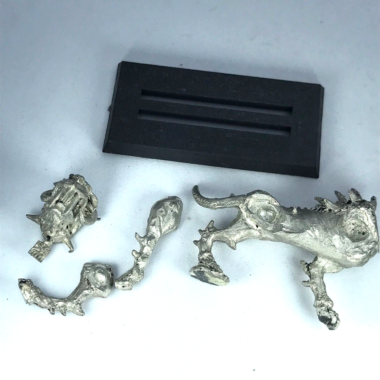 Classic Metal Chaos Hound Warriors of Chaos - Warhammer Fantasy X2529