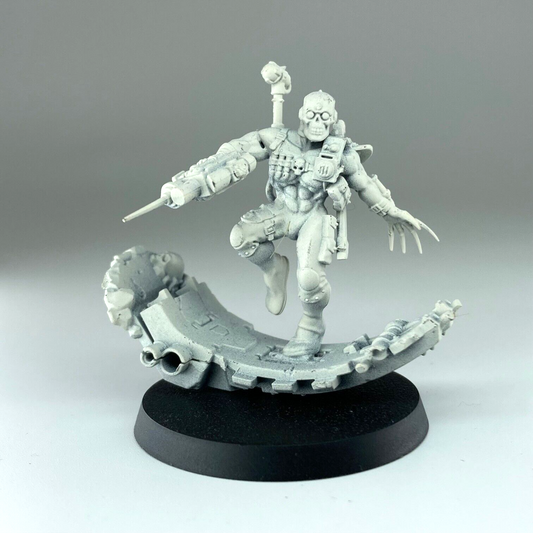 Eversor Assassin - Imperial Agents - Warhammer 40K Games Workshop X6479