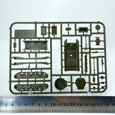 M4A1 Sherman Tank (Late War) - American - New On Sprue - Flames of War Y153