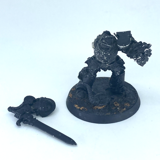 e21f5f68-213a-4c70-af2f-1b8082b3132e