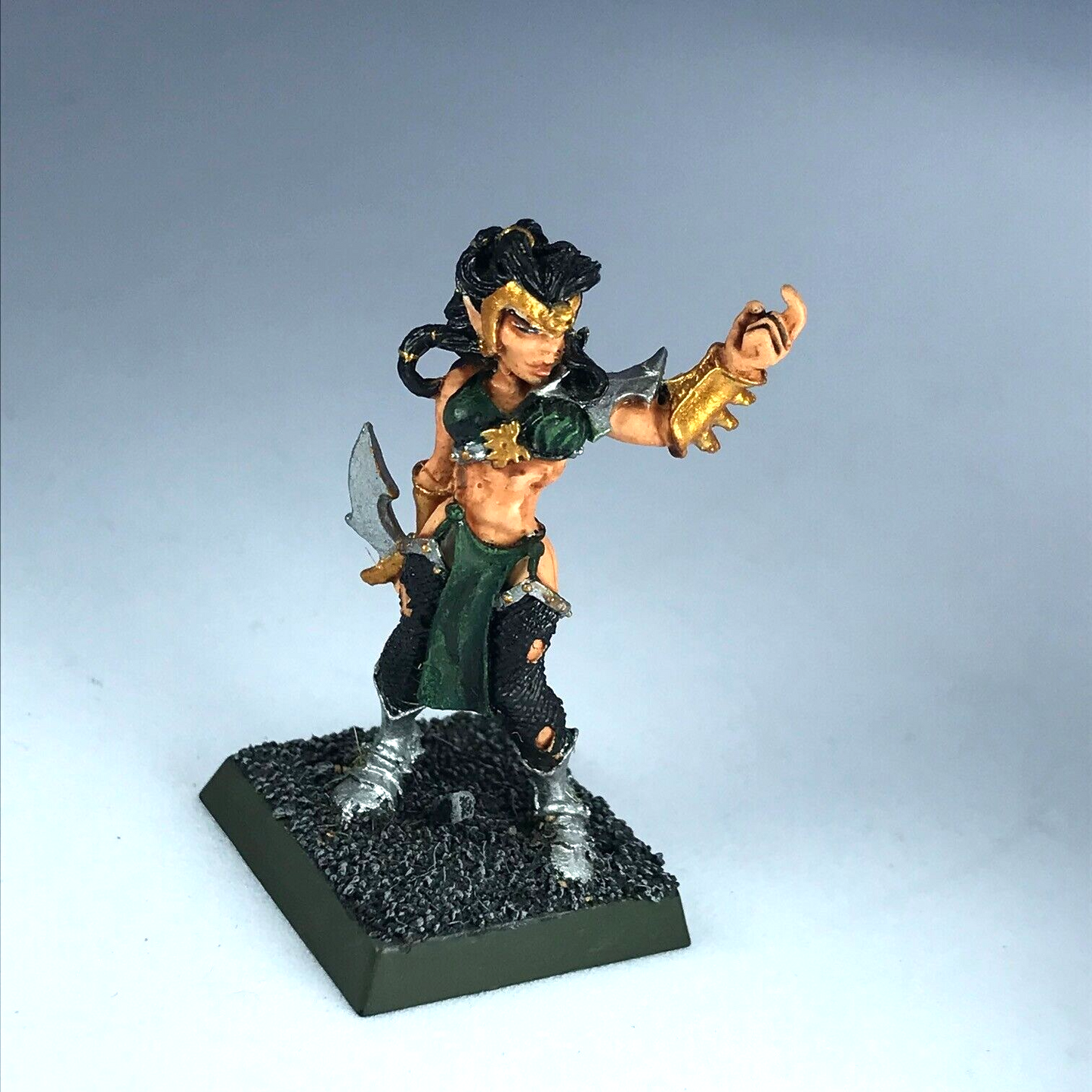 Classic Metal Witch Elf Dark Elf Elves - Painted - Warhammer Fantasy X13424