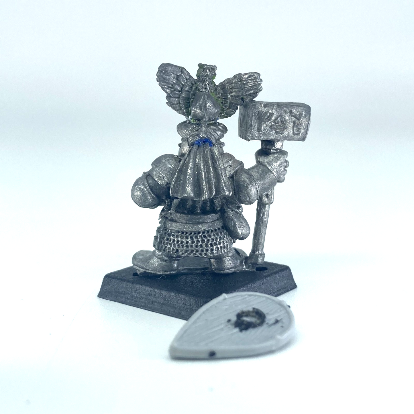 e39bf43a-d057-4afe-b754-390e5a7e5271