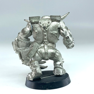 e680a840-f3d1-4c6b-8a8a-610107446f10